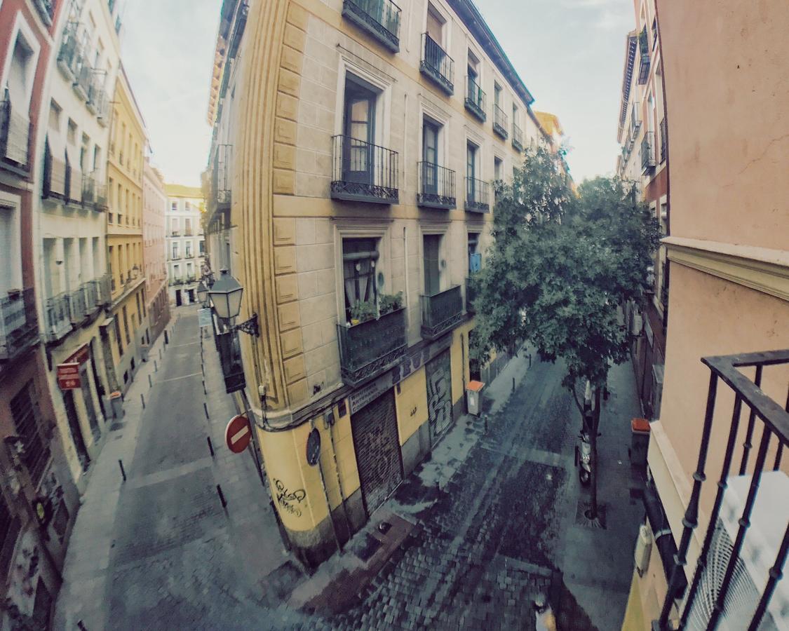 Lollipop Flats City Center Suite II Madrid Exteriör bild
