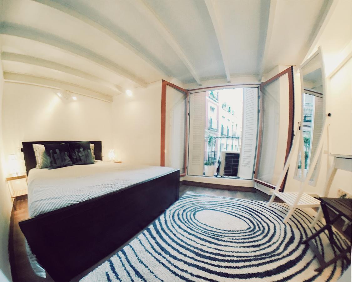 Lollipop Flats City Center Suite II Madrid Exteriör bild